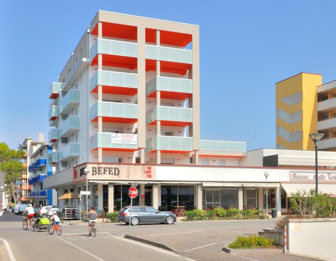 Condominio Il Faro Bibione Exteriér fotografie