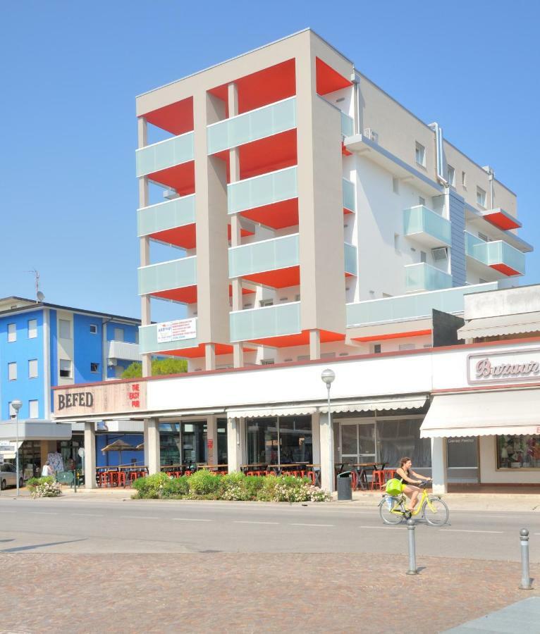 Condominio Il Faro Bibione Exteriér fotografie